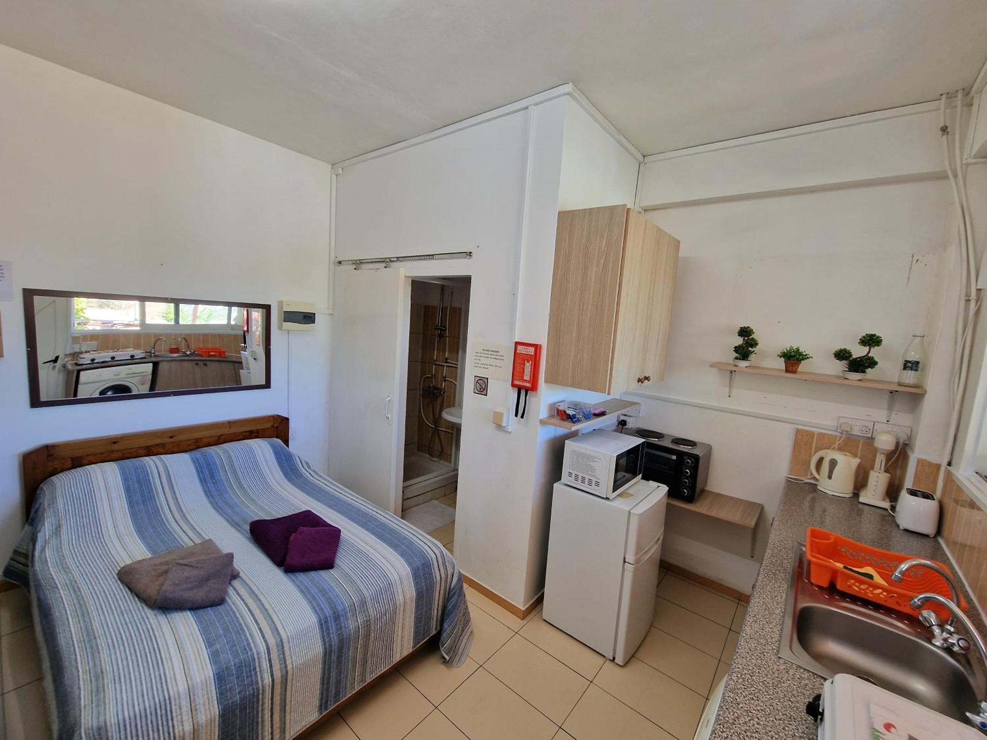 Nicosia Rooms Studios Pokoj fotografie