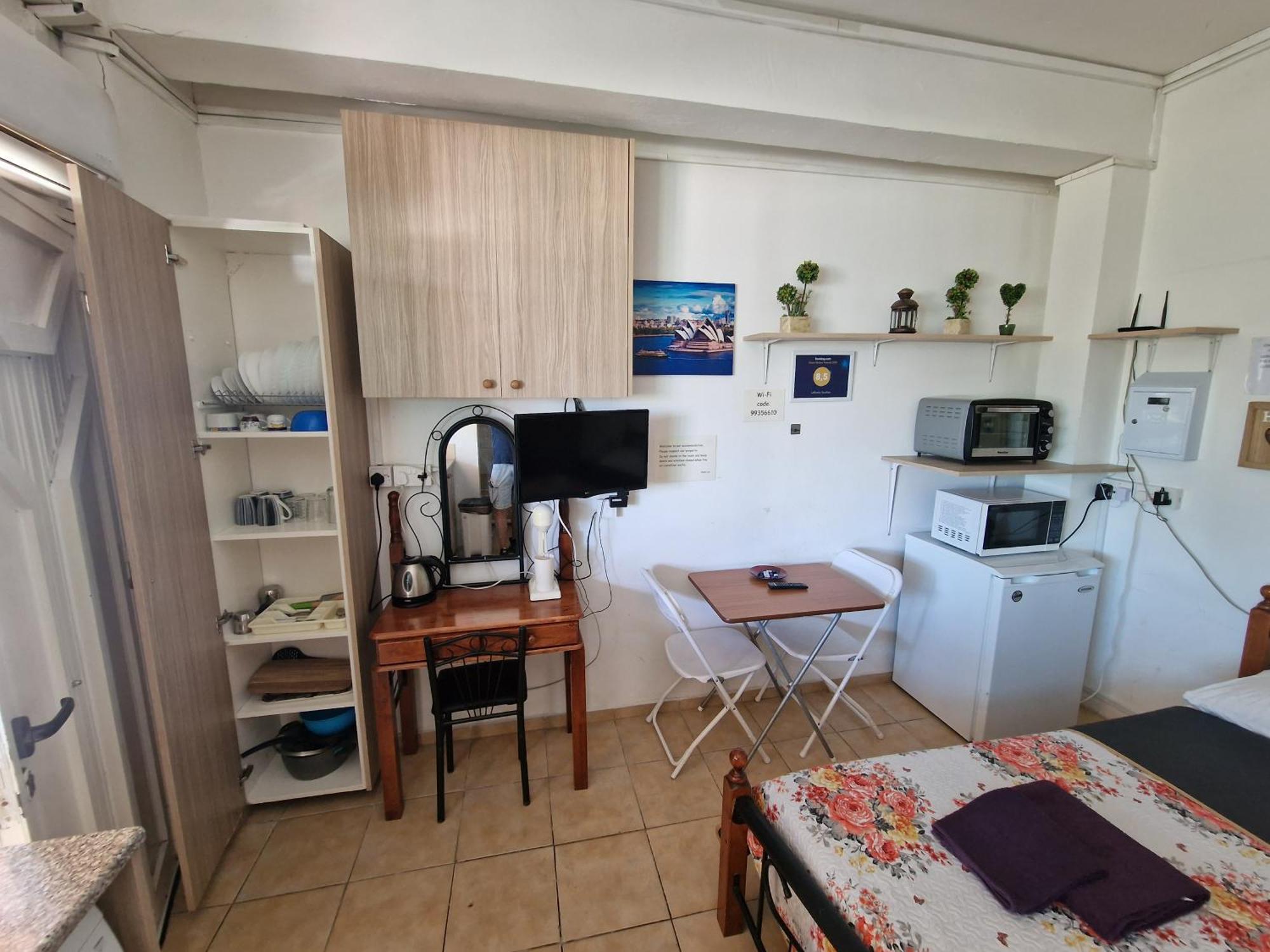 Nicosia Rooms Studios Pokoj fotografie